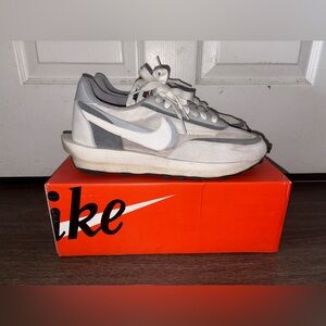 Nike LD Waffle sacai Summit White UA